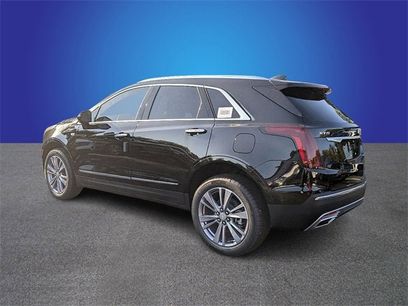 New 2025 Cadillac XT5 Premium Luxury w/ Technology Package