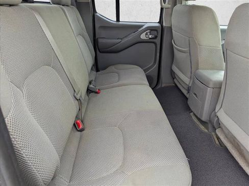 Used 2018 Nissan Frontier SV AWD/4WD image 29