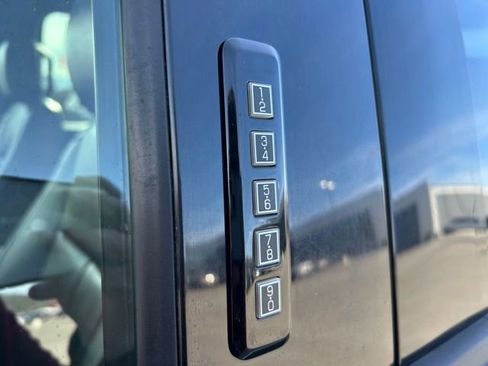 Used 2020 Ford F150 Lariat w/ Equipment Group 502A Luxury image 10