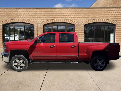 Used 2016 Chevrolet Silverado 2500 LTZ w/ Duramax Plus Package AWD/4WD image 6