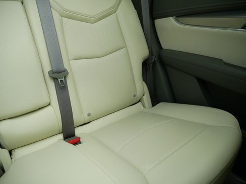 Used 2017 Cadillac XT5 Premium Luxury AWD/4WD image 14