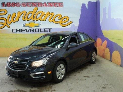 Used 2015 Chevrolet Cruze LT image 7