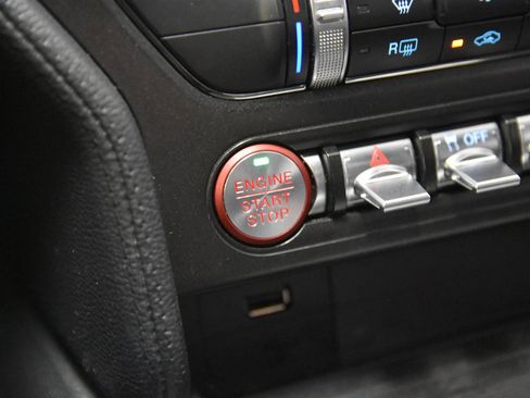 Used 2021 Ford Mustang Coupe w/ Equipment Group 101A RWD image 28