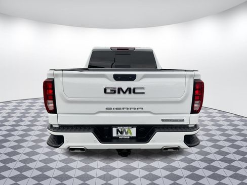 Used 2022 GMC Sierra 1500 Elevation w/ Elevation Premium Package AWD/4WD image 4