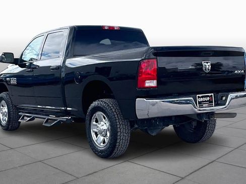 Used 2018 RAM 2500 Tradesman w/ Chrome Appearance Group image 11
