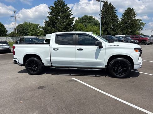 Used 2023 Chevrolet Silverado 1500 Custom w/ Rally Edition AWD/4WD image 26