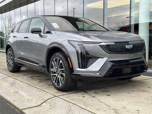 New 2026 Cadillac Optiq Sport 2 image 7