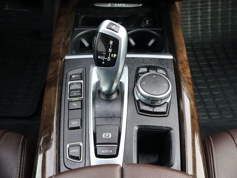 Used 2016 BMW X5 xDrive40e image 37