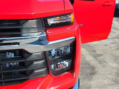 New 2026 Chevrolet Silverado 3500 LT w/ All Star Edition AWD/4WD image 9