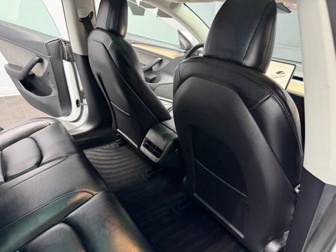 Used 2022 Tesla Model 3 RWD image 40