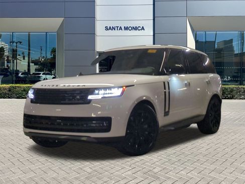 New 2026 Land Rover Range Rover SE image 1