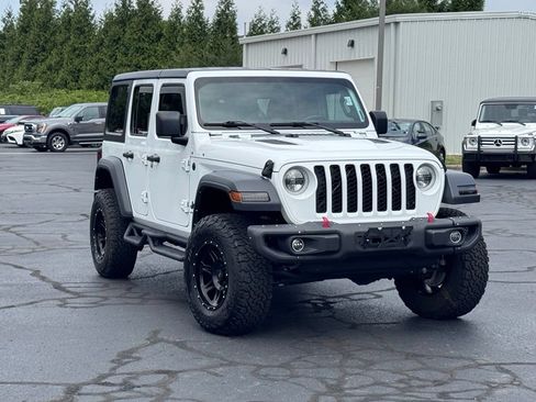 Used 2024 Jeep Wrangler Unlimited Sport AWD/4WD image 1