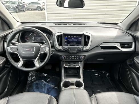 Certified 2024 GMC Terrain SLT AWD/4WD image 14