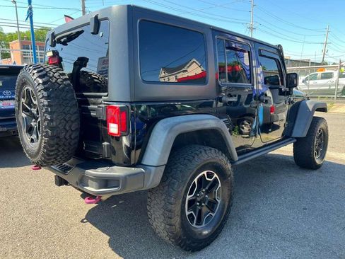 Used 2015 Jeep Wrangler Unlimited Rubicon AWD/4WD image 10