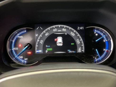 Used 2023 Toyota RAV4 XSE AWD/4WD image 16