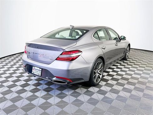 Used 2024 Genesis G70 2.5T image 5