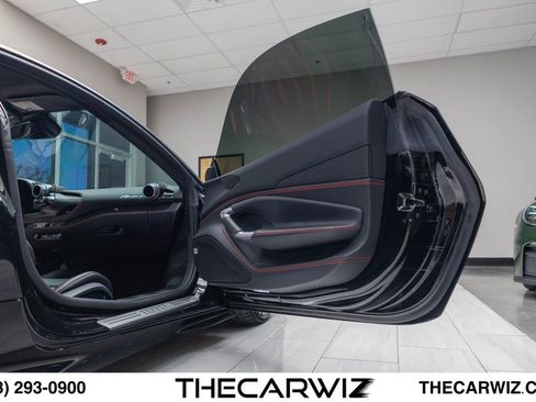 Used 2021 Ferrari F8 Tributo RWD image 95