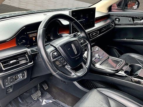 Used 2021 Lincoln Nautilus Reserve w/ Equipment Group 201A FWD image 12
