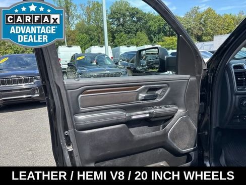 Used 2022 RAM 1500 Laramie AWD/4WD image 34