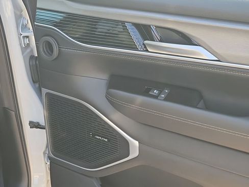 New 2026 Jeep Grand Wagoneer 4WD w/ Premium Group I image 50
