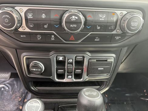 Used 2021 Jeep Wrangler Unlimited Sport w/ Sun And Sound Package AWD/4WD image 46