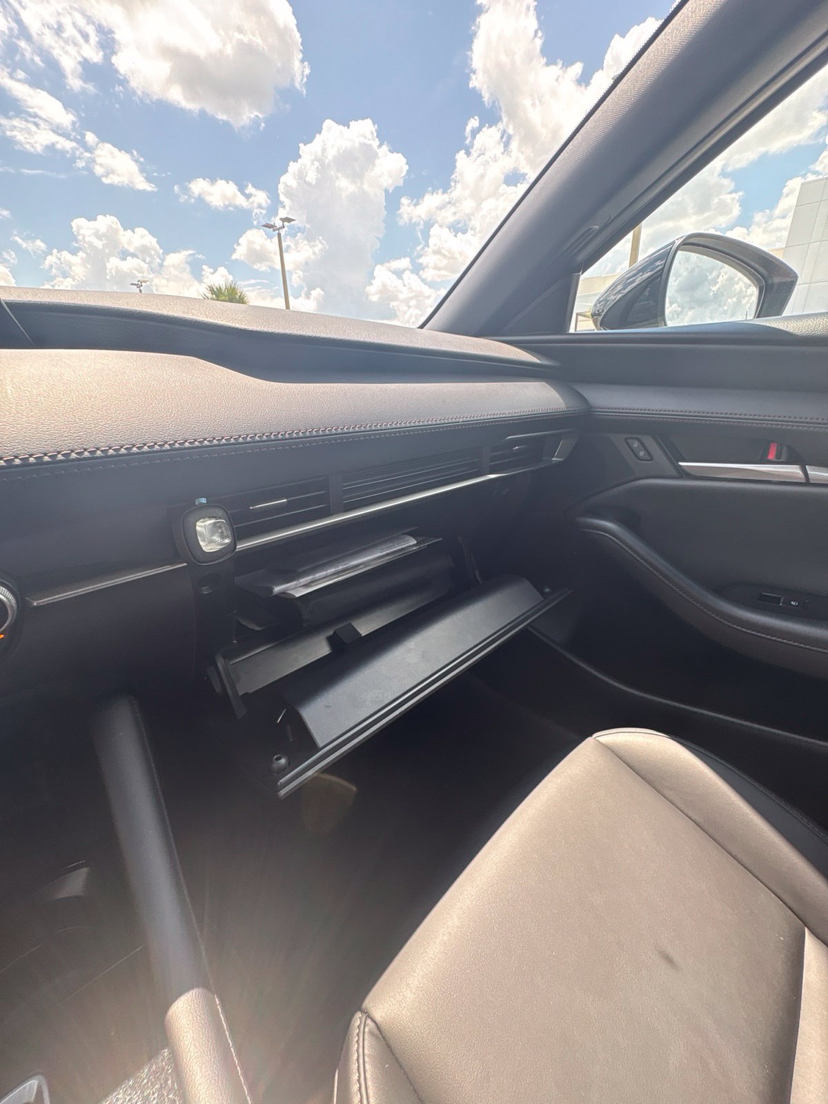 Used 2025 MAZDA MAZDA3 s Sport FWD image 27