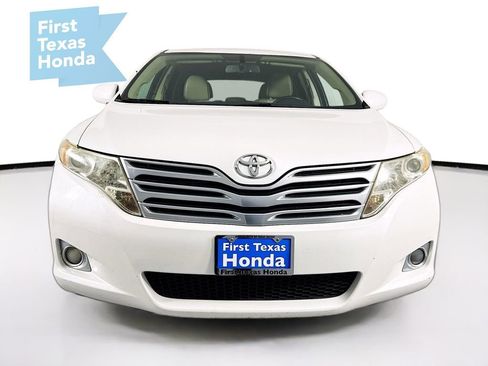 Used 2009 Toyota Venza image 2