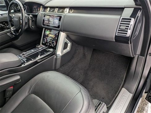 Used 2021 Land Rover Range Rover Westminster Edition image 19