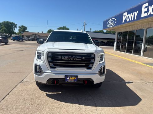 Used 2021 GMC Sierra 1500 AT4 w/ AT4 Premium Package AWD/4WD image 8