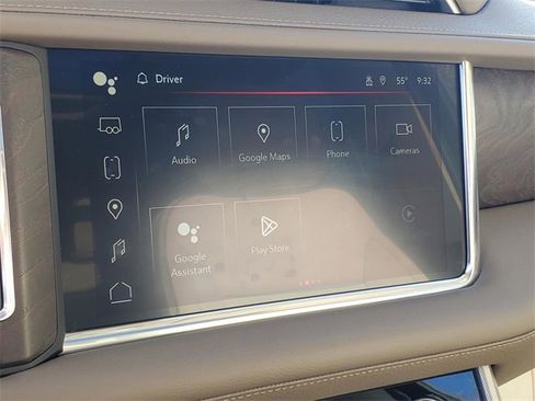 Used 2023 GMC Yukon Denali image 25