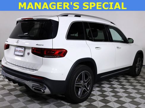 Used 2022 Mercedes-Benz GLB 250 4MATIC image 6
