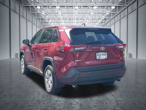 Used 2025 Toyota RAV4 LE AWD/4WD image 10