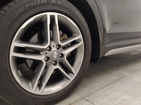 Used 2018 Hyundai Santa Fe Limited AWD/4WD image 31