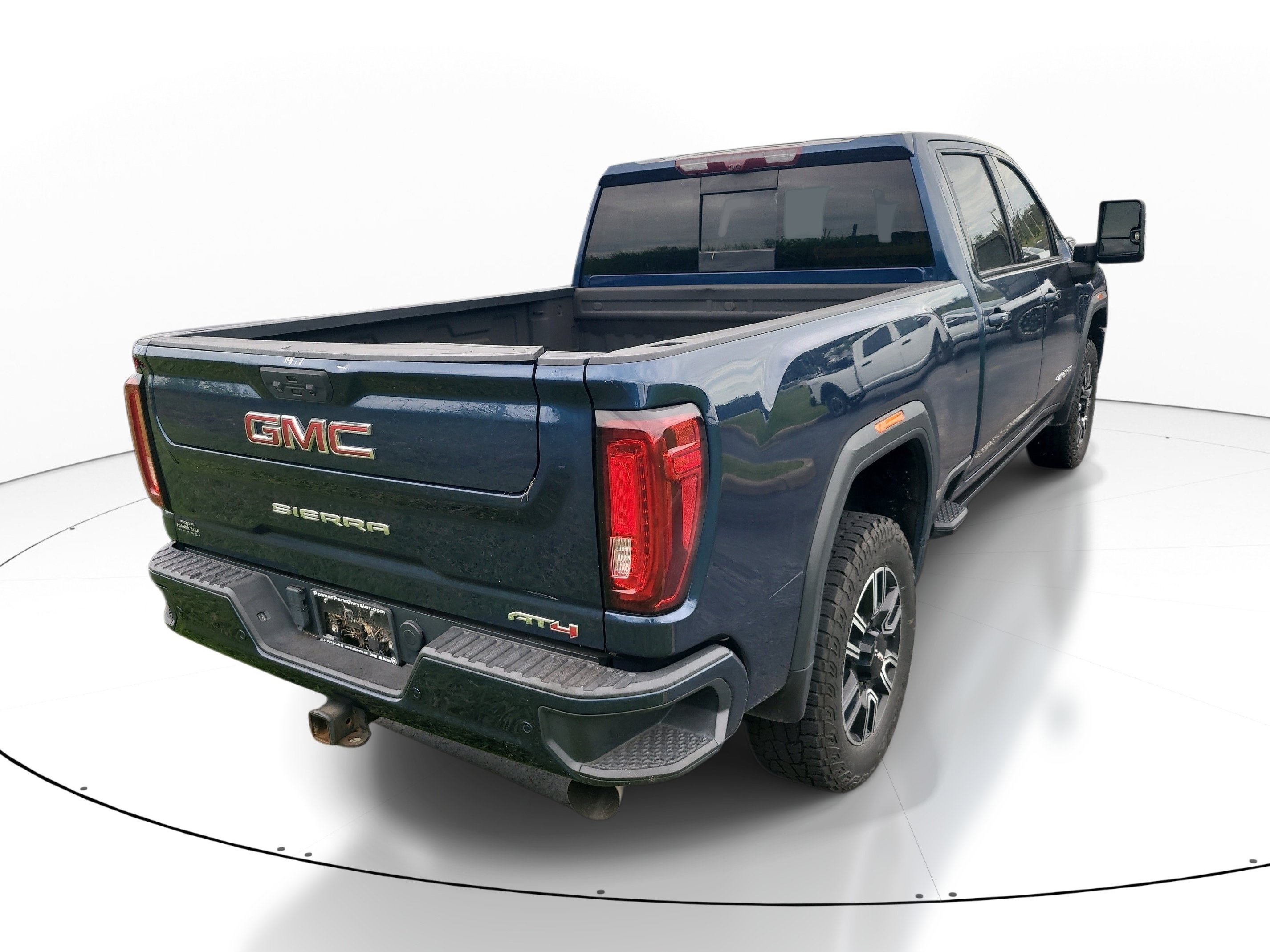 Used 2021 GMC Sierra 3500 AT4 w/ AT4 Premium Plus Package AWD/4WD image 4