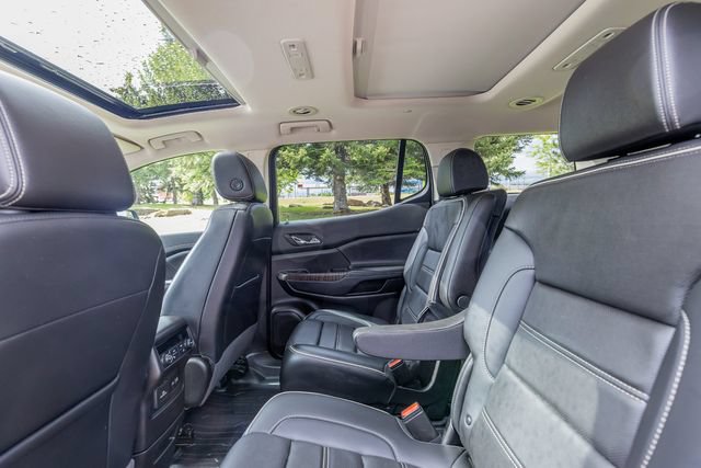 Used 2023 GMC Acadia Denali w/ Black Diamond Edition AWD/4WD image 14