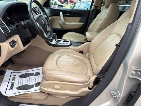 Used 2010 GMC Acadia SLT FWD image 14
