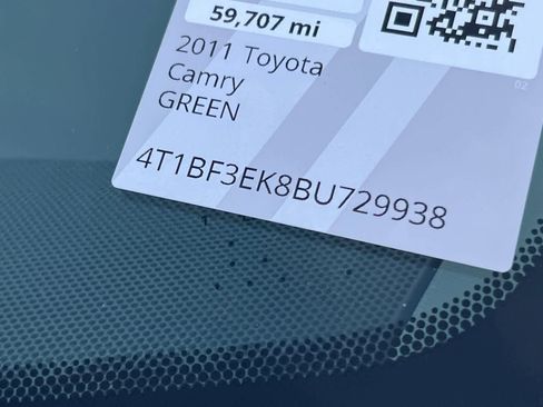 Used 2011 Toyota Camry LE image 23