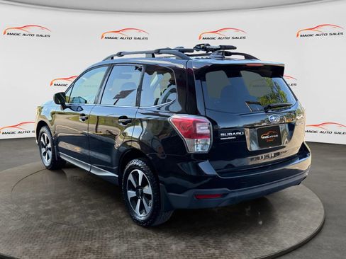 Used 2018 Subaru Forester 2.5i Limited AWD/4WD image 8