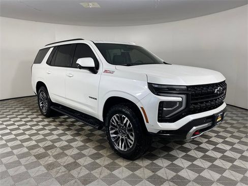 Certified 2025 Chevrolet Tahoe Z71 image 24