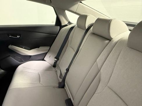 Used 2025 Honda Accord SE image 36