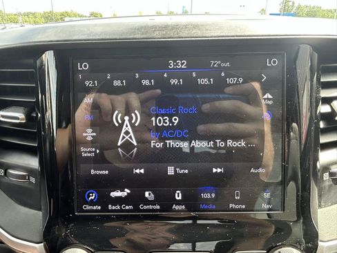 Used 2020 RAM 1500 Big Horn AWD/4WD image 20