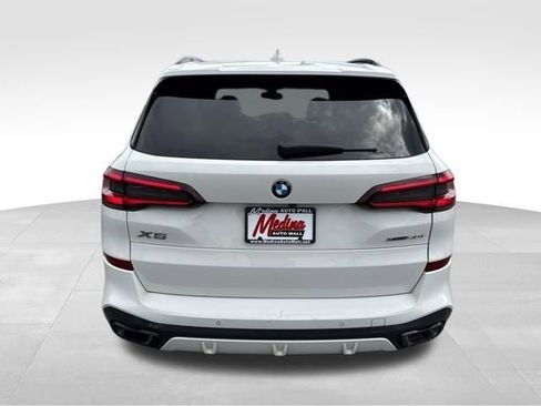 Used 2023 BMW X5 xDrive40i w/ M Sport Package AWD/4WD image 6