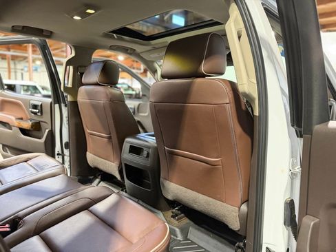 Used 2016 Chevrolet Silverado 3500 High Country w/ Duramax Plus Package image 24