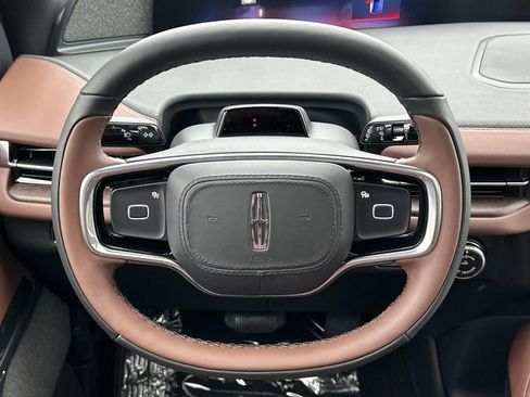 New 2026 Lincoln Navigator Reserve image 28