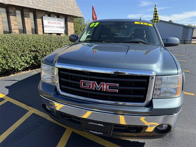 Used 2007 GMC Sierra 1500 SLT w/ SLE/SLT Trailering Package AWD/4WD image 2