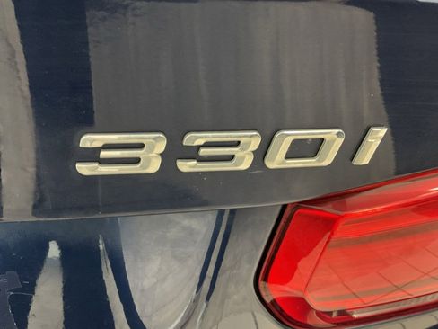 Used 2017 BMW 330i xDrive Wagon image 24