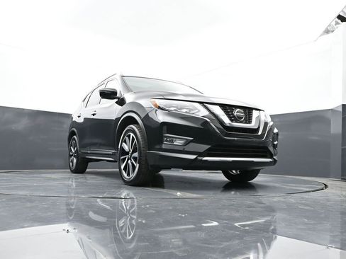 Used 2018 Nissan Rogue SL w/ Premium Package AWD/4WD image 27