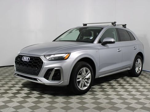 Used 2023 Audi Q5 2.0T Premium w/ Convenience Package AWD/4WD image 34