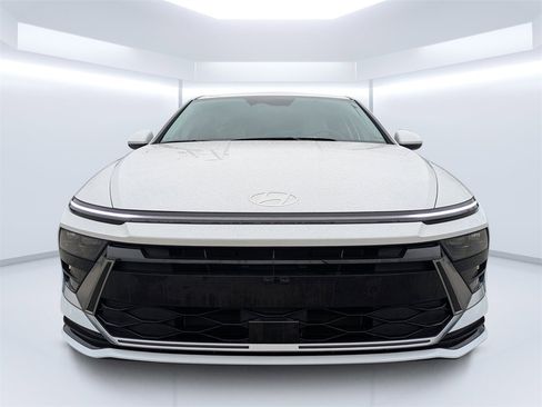 Used 2024 Hyundai Sonata SEL image 8