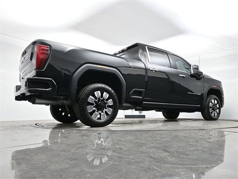 Used 2024 GMC Sierra 2500 Denali w/ Denali Reserve Package image 31